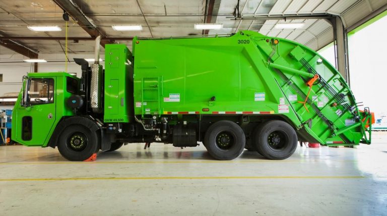 Junk Hauling Services – Top 5 Reasons to Hire One
