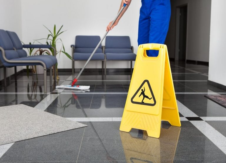 What makes janitor cleaning different from commercial cleaning, and which one should you go for?