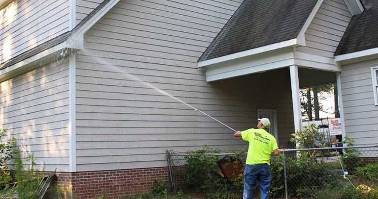 Sidewalk Cleaning Company that is Worth the Price!