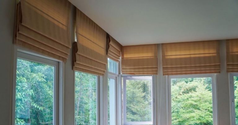 Classic window blinds
