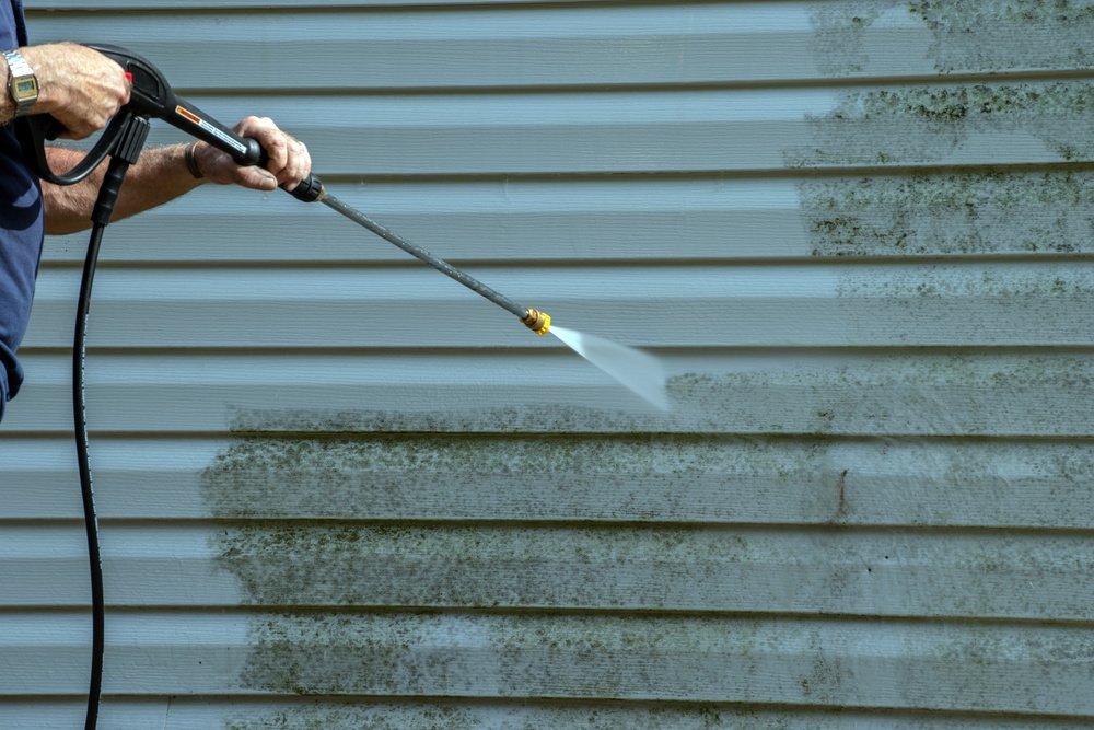 cleaning washing wall house
