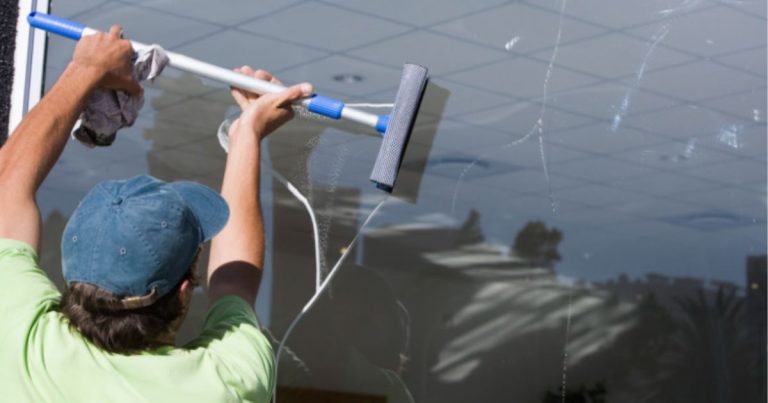 Window Cleaner